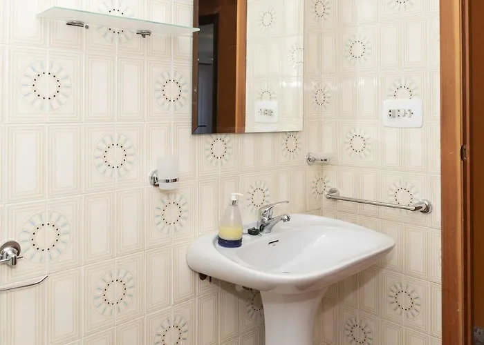 Apartamento Aguamarina C, 11-51 *